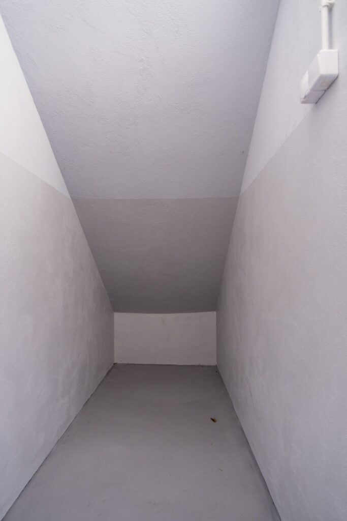 Mieszkanie z garażem i komórką lokatorską - zdjęcie 24