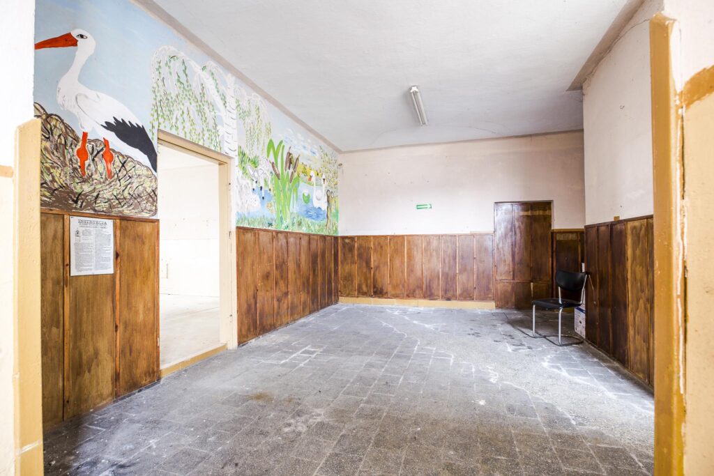 Budynek komercyjny Kamionka Górna, pow. niżański - zdjęcie 13