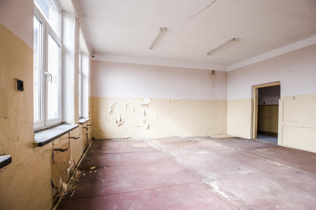 Budynek komercyjny Kamionka Górna, pow. niżański - zdjęcie 14