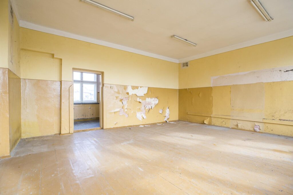 Budynek komercyjny Kamionka Górna, pow. niżański - zdjęcie 16