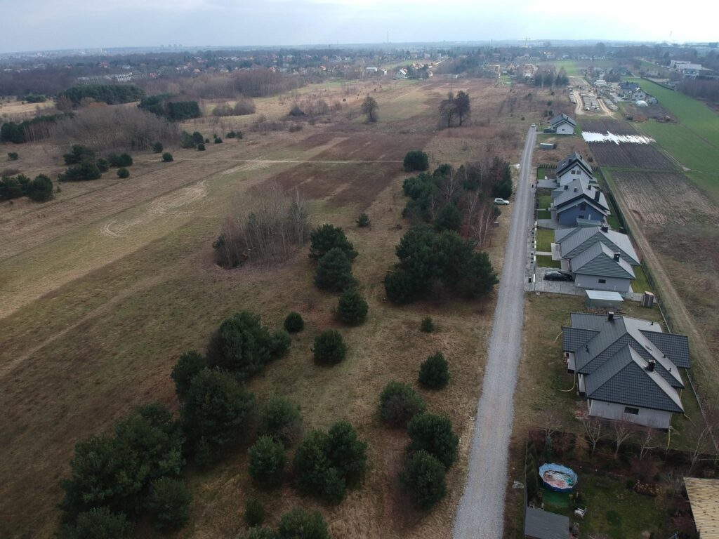 Działka pod dom wolnostojący-800m2. ul. Wolanowska - zdjęcie 5