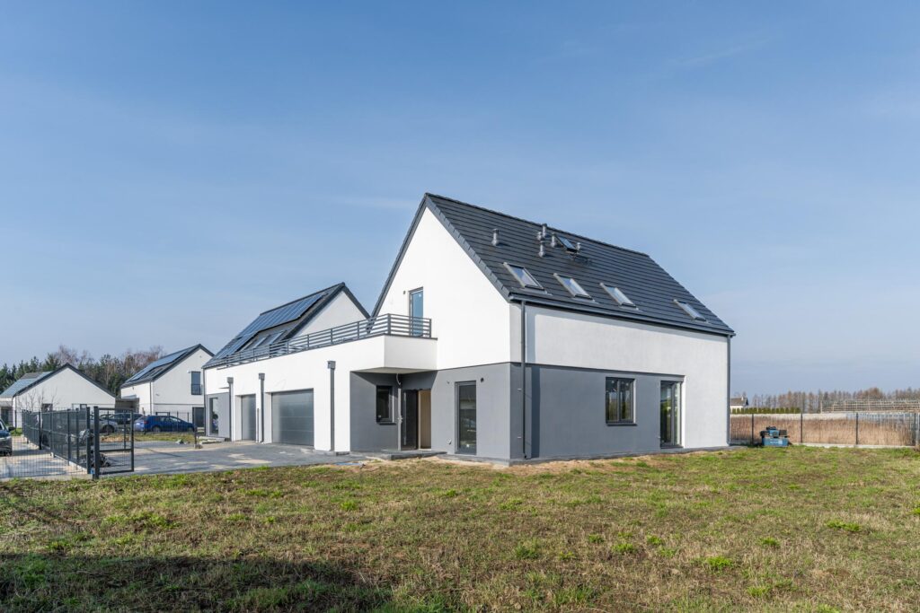 Energooszczędny dom pod Konstancinem-Jeziorna - zdjęcie 1