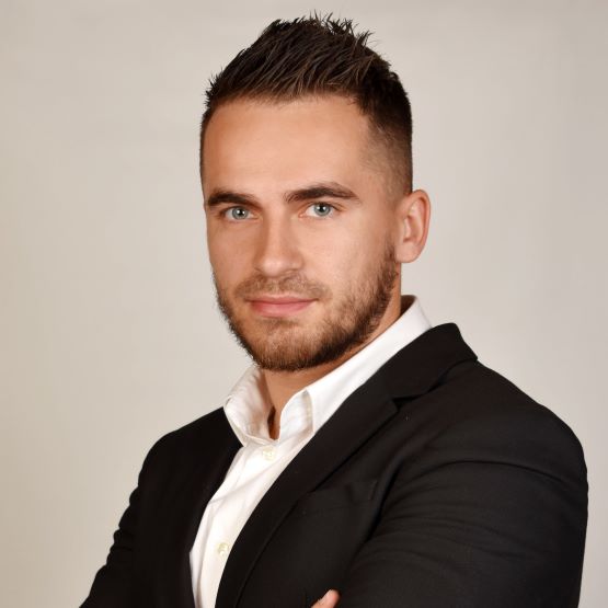 Marcin  Kucharczyk - Broker Nieruchomości - Freedom