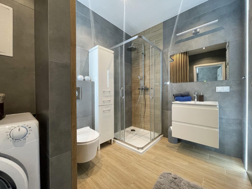 Wygodne i komfortowe mieszkanie z dużym tarasem - zdjęcie 4