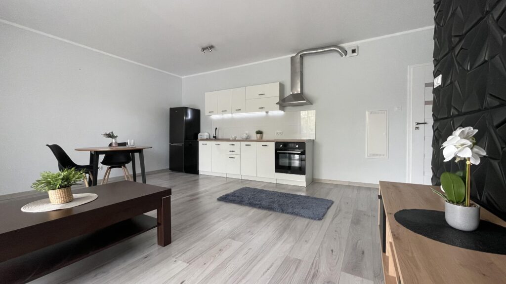 Wygodne i komfortowe mieszkanie z dużym tarasem - zdjęcie 2