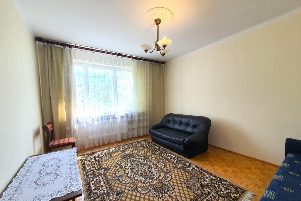 Dom na sprzedaż z działką inwestycyjną - zdjęcie 9