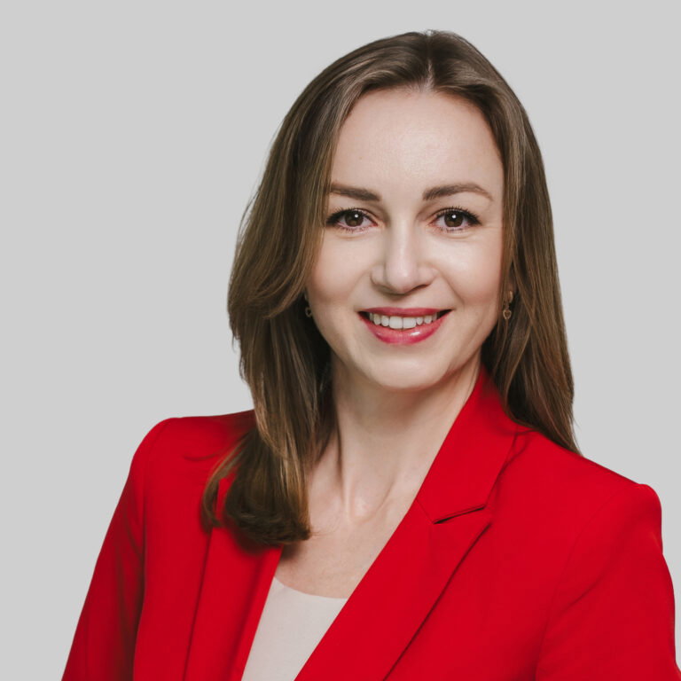 Kinga  Arceusz  - Specjalista ds. Nieruchomości - Freedom