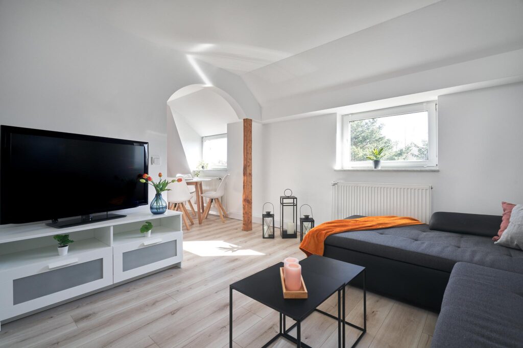 Mieszkanie w domu dwurodzinnym z ogrodem. - zdjęcie 3