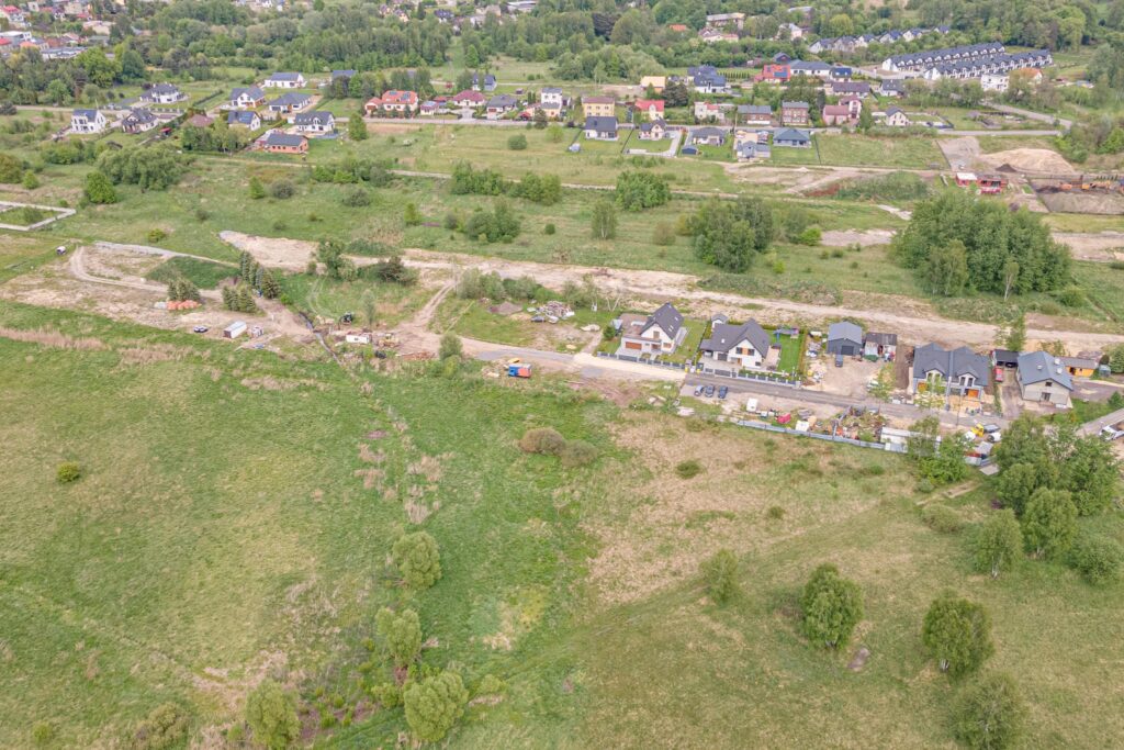 Działka budowlana o powierzchni 1003m2 Dąbrowie G. - zdjęcie 6