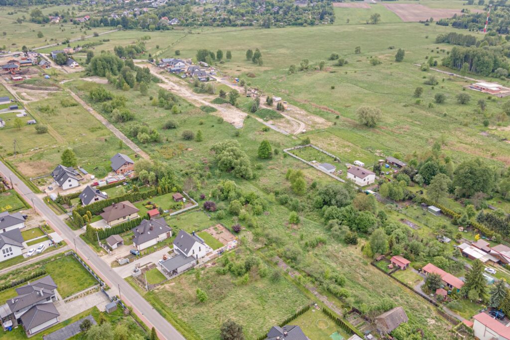 Działka budowlana o powierzchni 1003m2 Dąbrowie G. - zdjęcie 12