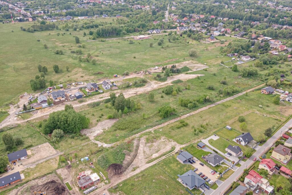 Duża działka budowlana z możliwością podziału - zdjęcie 20