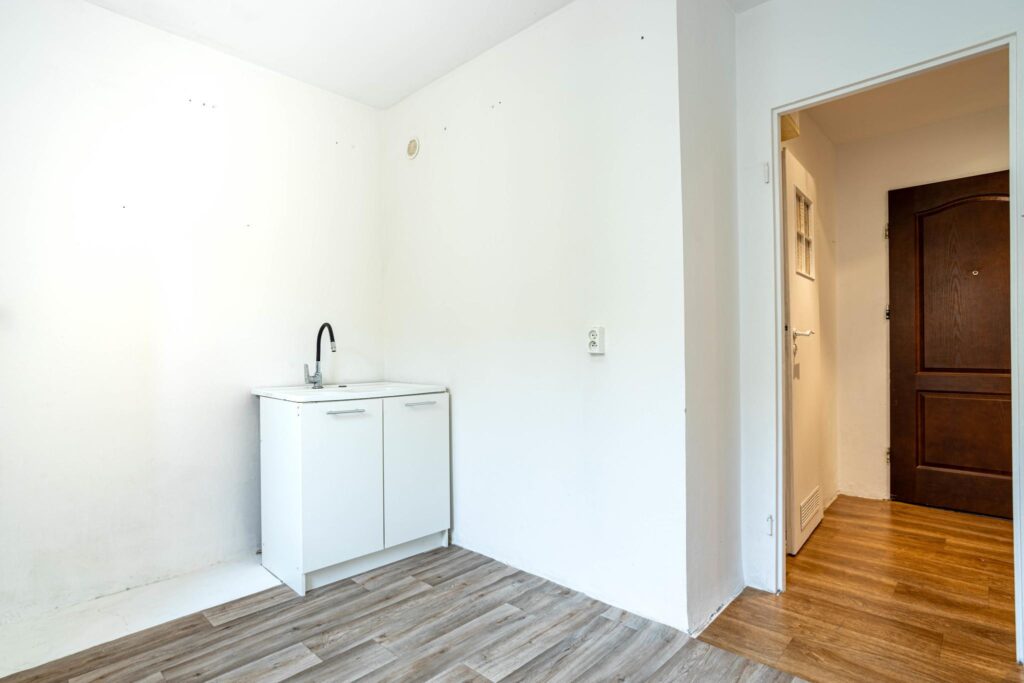 Świetna inwestycja! Kawalerka, Blisko Parku - zdjęcie 2