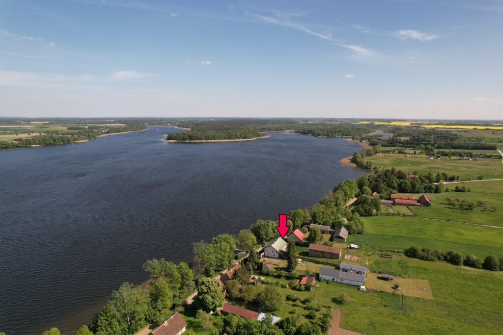 Na sprzedaż dom blizniak z widokiem na jezioro - zdjęcie 1