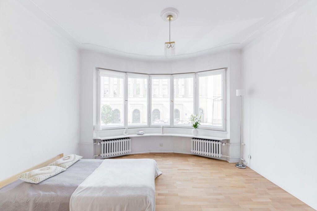 Kawalerka w samym sercu Warszawy - zdjęcie 1