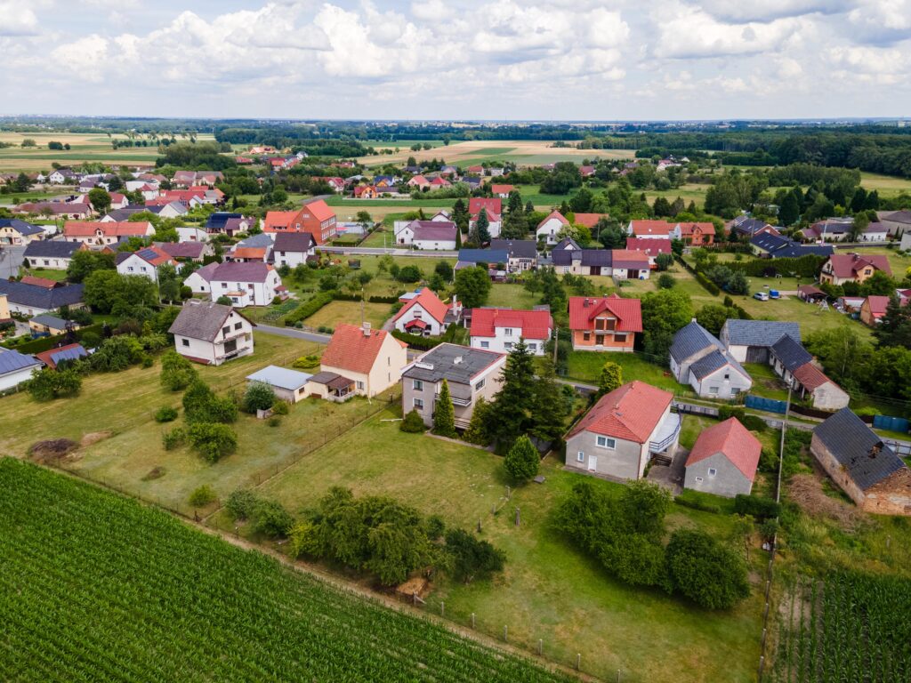 Porządny dom również dla dwóch rodzin - zdjęcie 2