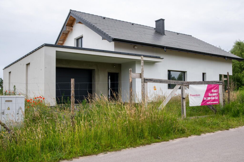 Dom jednorodzinny, wolnostojący Zdziechów 145m2 - zdjęcie 3