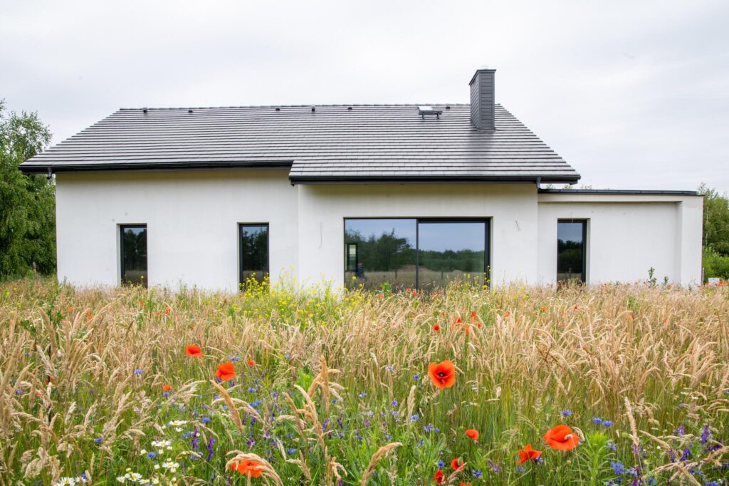 Dom jednorodzinny, wolnostojący Zdziechów 145m2 - zdjęcie 2