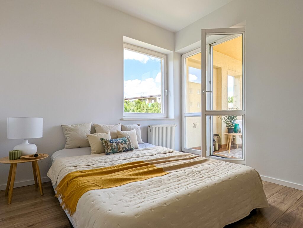 Trzy pokoje gotowe do wprowadzenia, garaż - zdjęcie 5