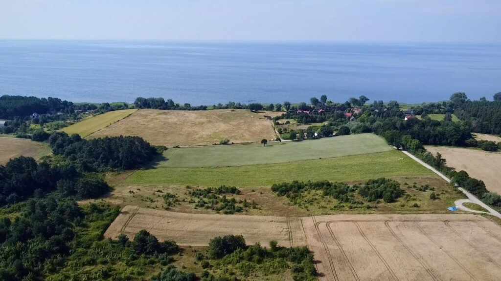Działka Inwestycyjna 1,89 ha z Widokiem na Zalew. - zdjęcie 2