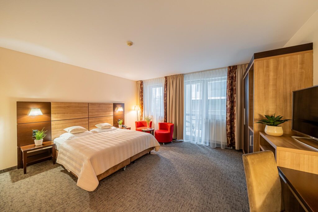 Zadbany apartament w Hotelu 4* - zdjęcie 1