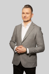 Prezes zarządu Grupy Morizon-Gratka, Łukasz Szymak