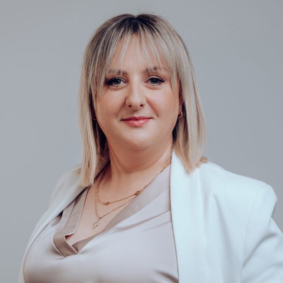 Marta Zdanowicz - Agent Nieruchomości - Freedom