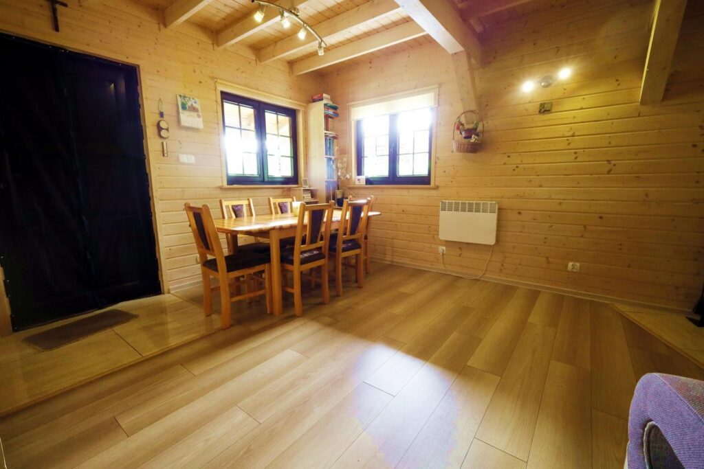 Domek Letniskowy przy jeziorze - zdjęcie 5