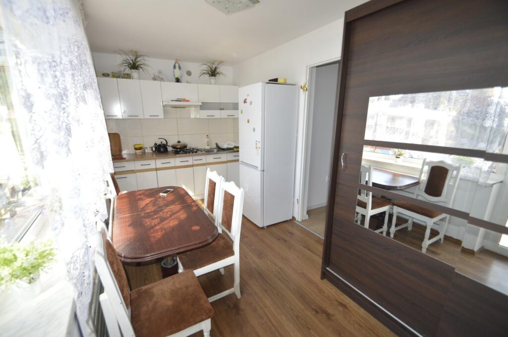 Gotowy dom z najemcami 7 pokoi/dla 2 rodzin - zdjęcie 7