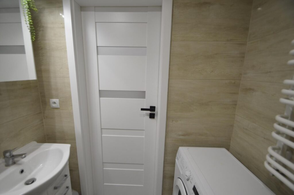 Gotowy dom z najemcami 7 pokoi/dla 2 rodzin - zdjęcie 9