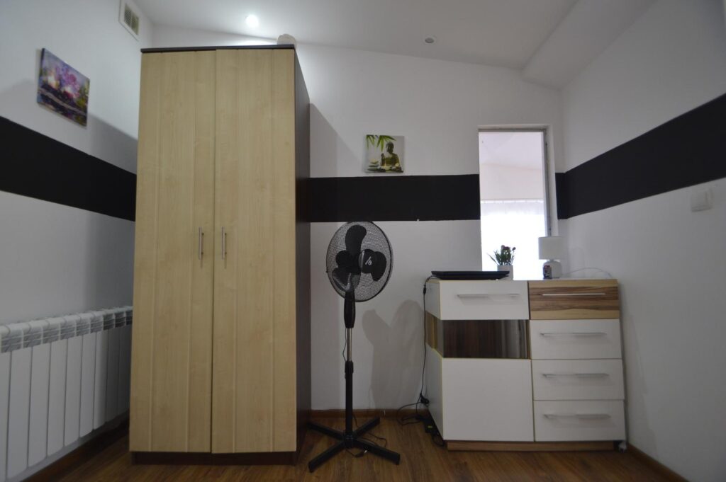 Gotowy dom z najemcami 7 pokoi/dla 2 rodzin - zdjęcie 12