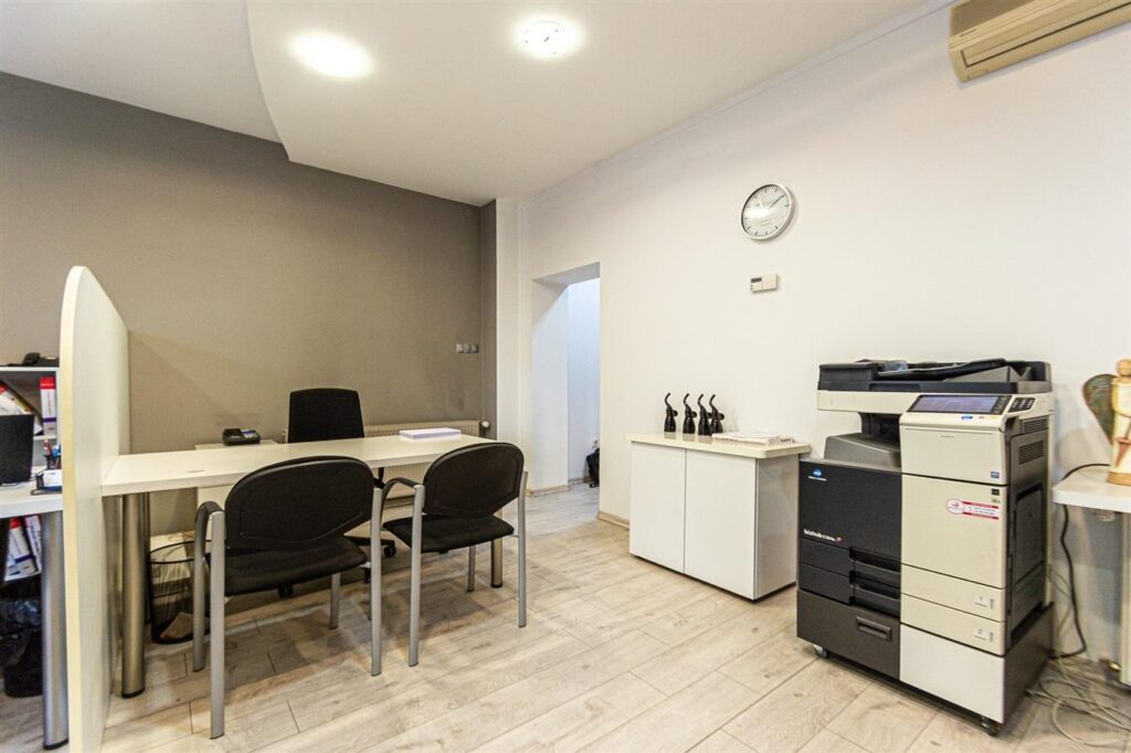 Na sprzedaż lokal usługowy ulica Roosevelta - zdjęcie 2