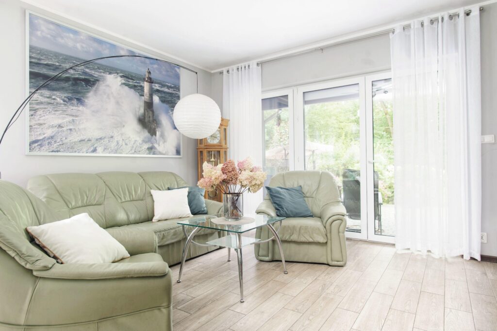 Dom w cenie mieszkania w Osieku nad Wisłą - zdjęcie 1