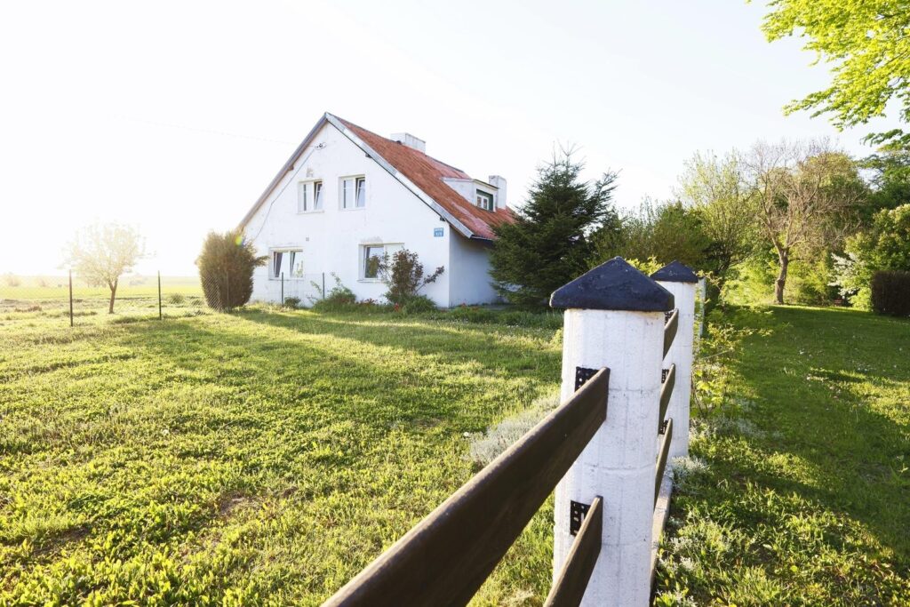 Dom w zabudowie bliźniaczej - zdjęcie 1