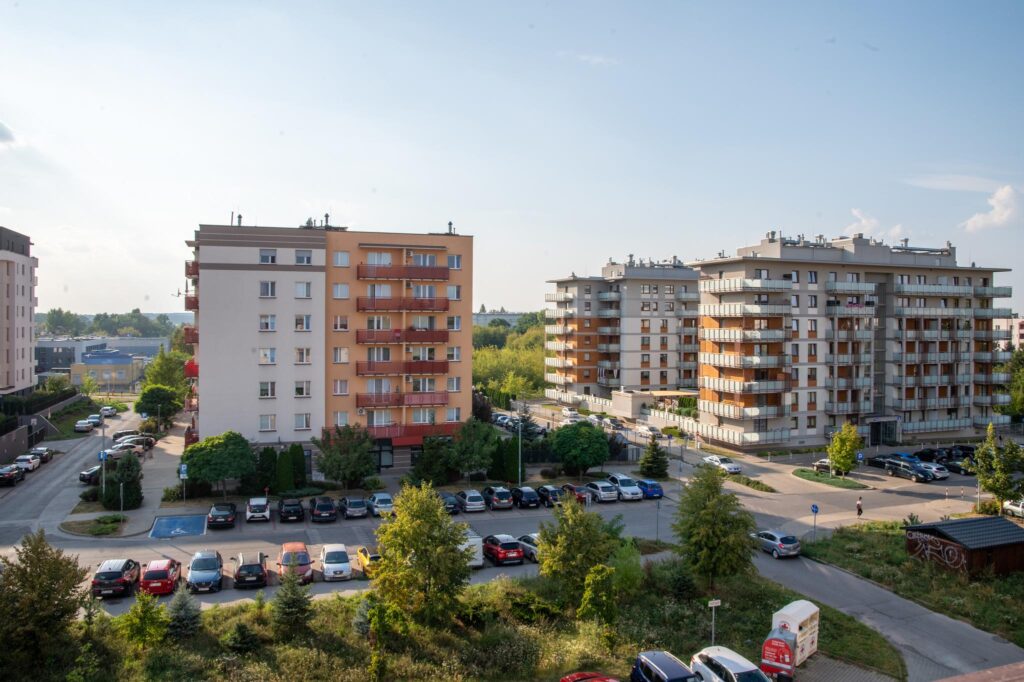 Dwupoziomowe mieszkanie 64m2 os. XV-Lecie. - zdjęcie 1