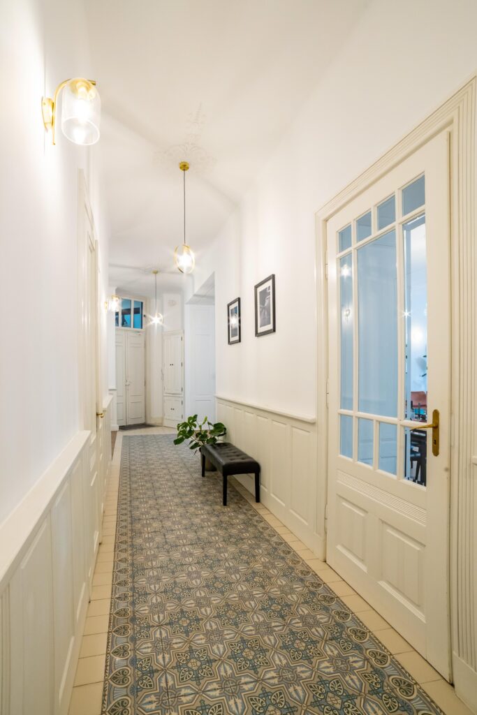 Przy Hali Koszyki - 11 pomieszczeń, 209 m2 - zdjęcie 12