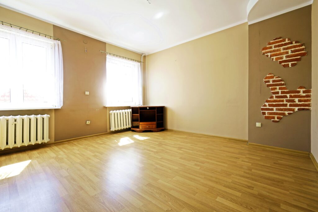 Mieszkanie dwupokojowe na pierwszym piętrze - zdjęcie 1