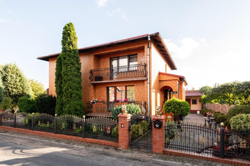 Dom na sprzedaż Wikielec, Iława - zdjęcie 1