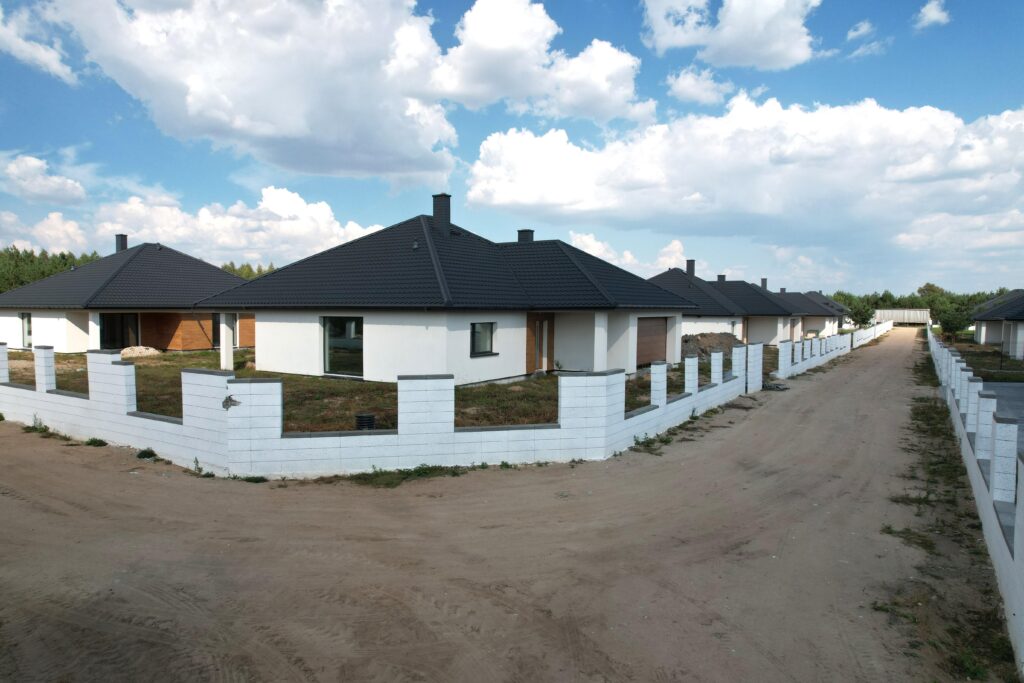 Nowoczesny dom blisko natury Osiedle Brzozowa - zdjęcie 12