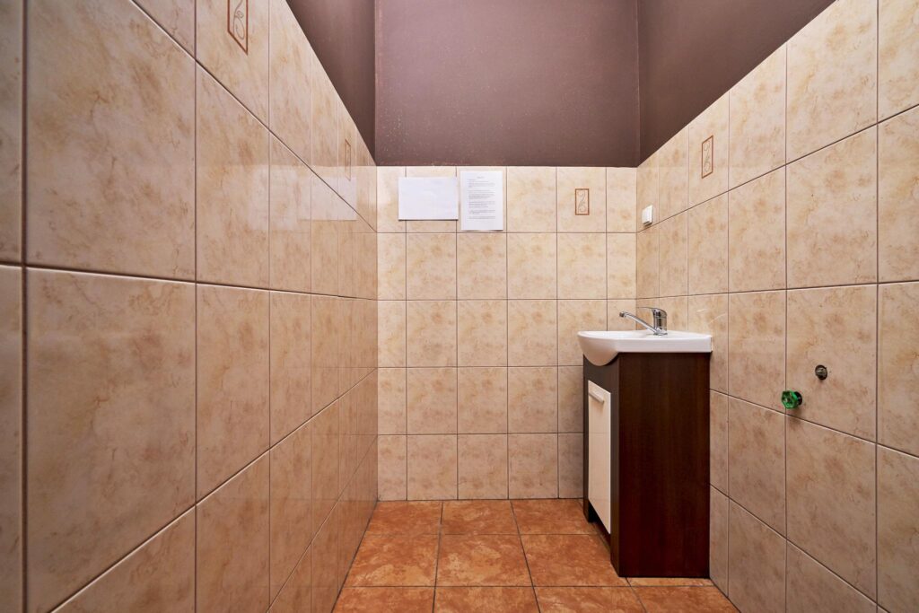 Atrakcyjny lokal w centrum Mrągowa - zdjęcie 11