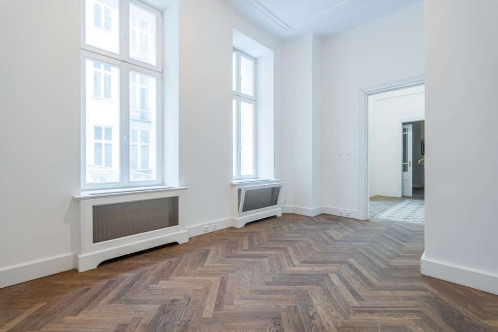 Przy Hali Koszyki - 11 pomieszczeń, 209 m2 - zdjęcie 3