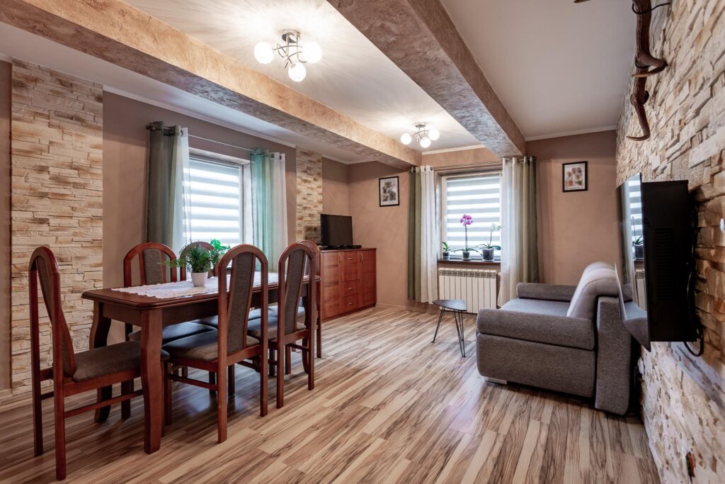 Siedlisko na Mazurach z własnym sadem i stawem - zdjęcie 13