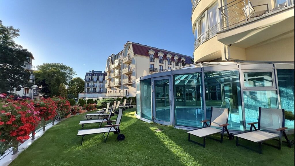 Apartament 2 pokojowy z widokiem na promenadę . - zdjęcie 13
