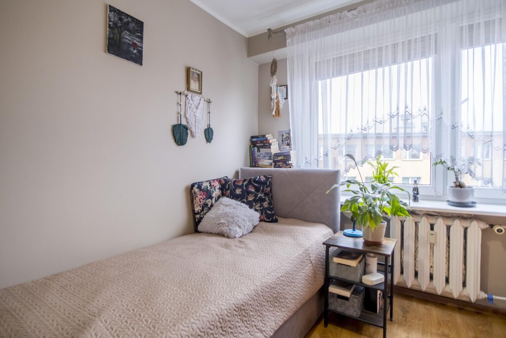 Jasne mieszkanie 3 pokojowe z balkonem - zdjęcie 10