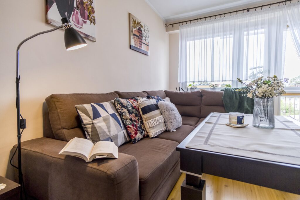 Jasne mieszkanie 3 pokojowe z balkonem - zdjęcie 11