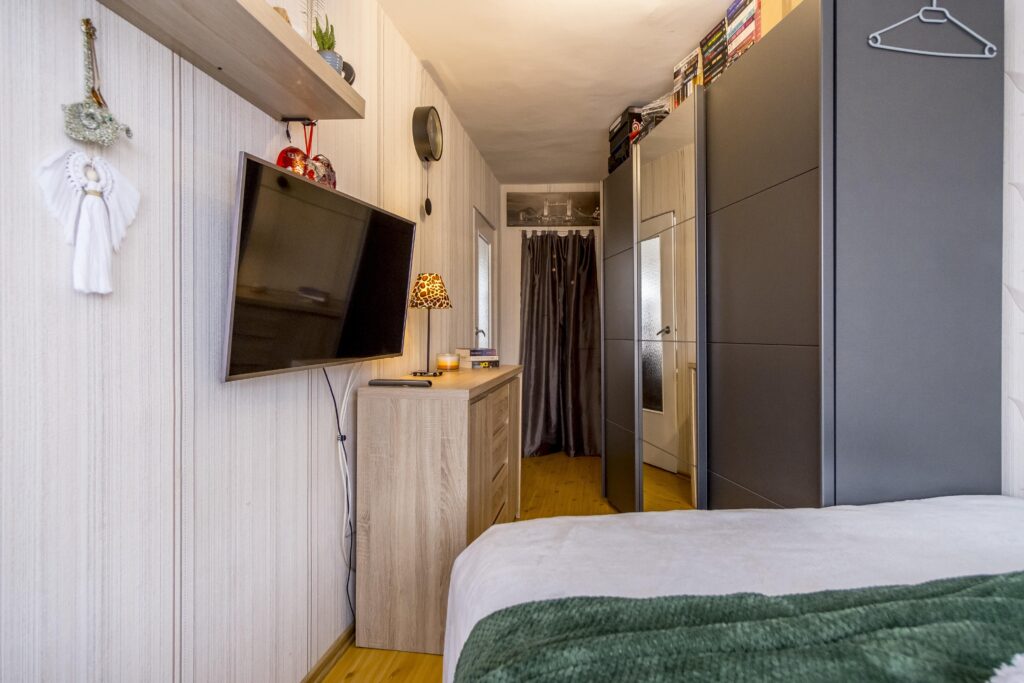 Jasne mieszkanie 3 pokojowe z balkonem - zdjęcie 14