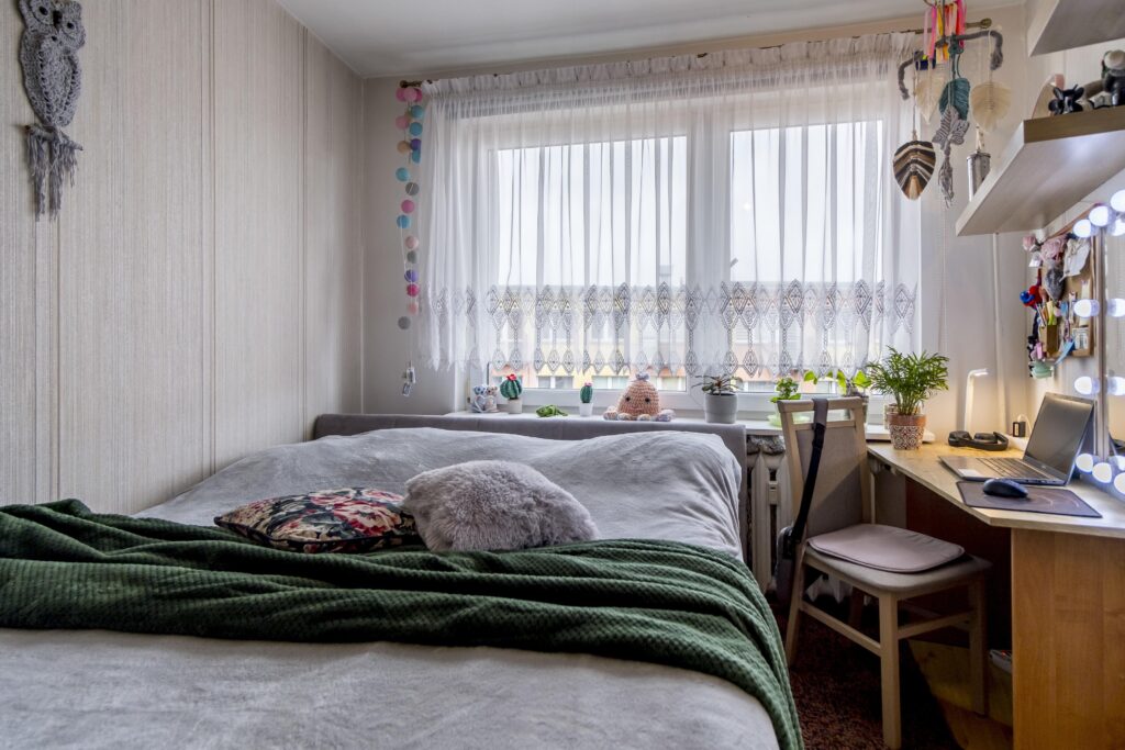 Jasne mieszkanie 3 pokojowe z balkonem - zdjęcie 16