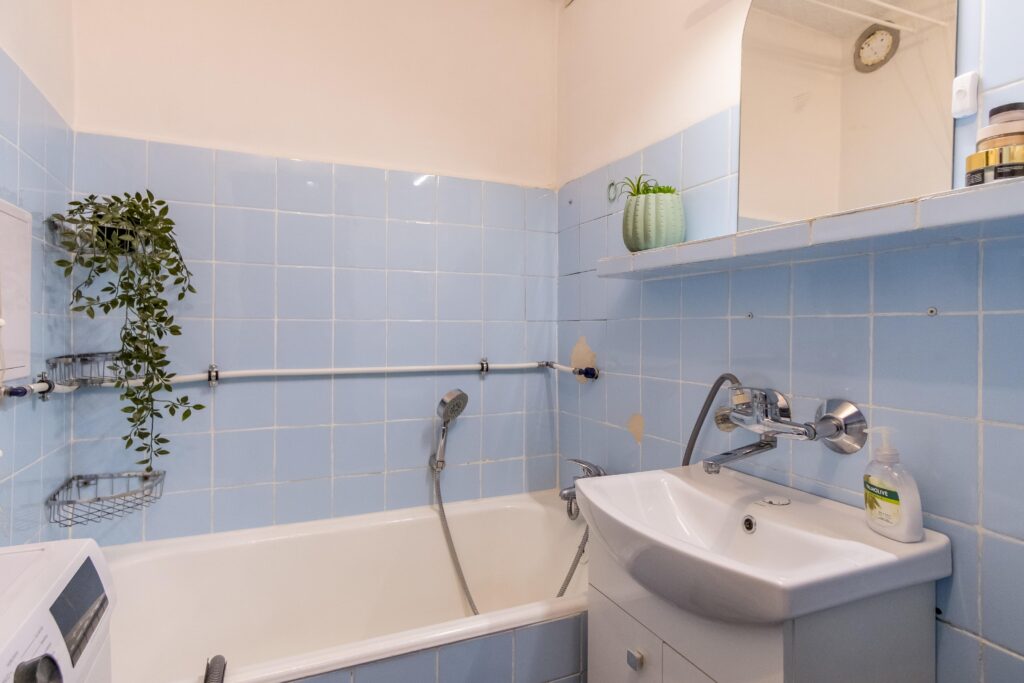 Jasne mieszkanie 3 pokojowe z balkonem - zdjęcie 17