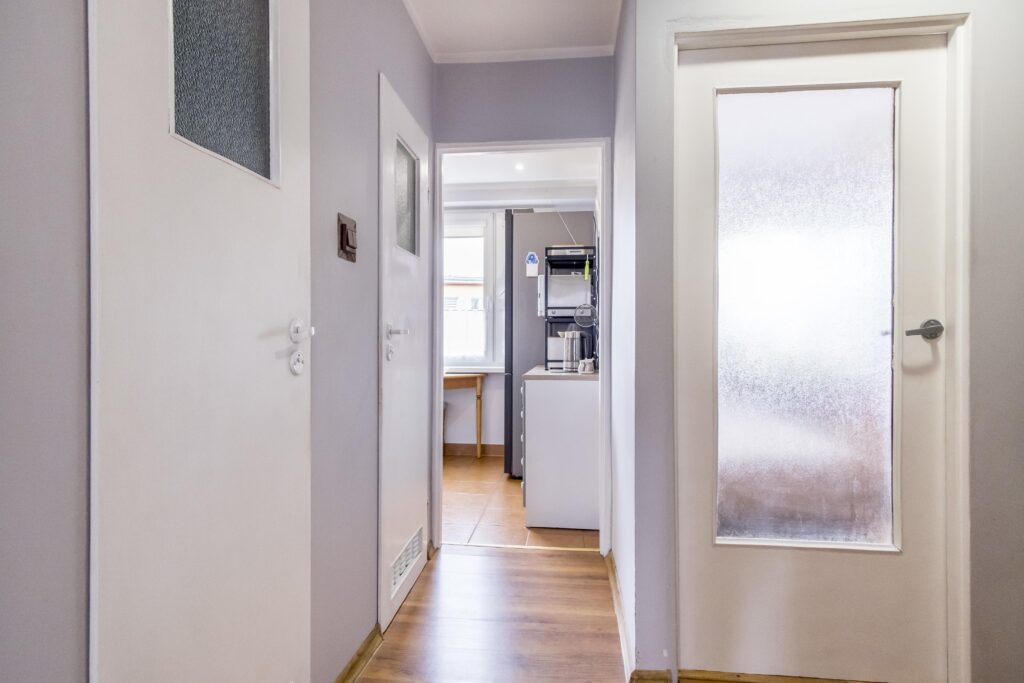 Jasne mieszkanie 3 pokojowe z balkonem - zdjęcie 8