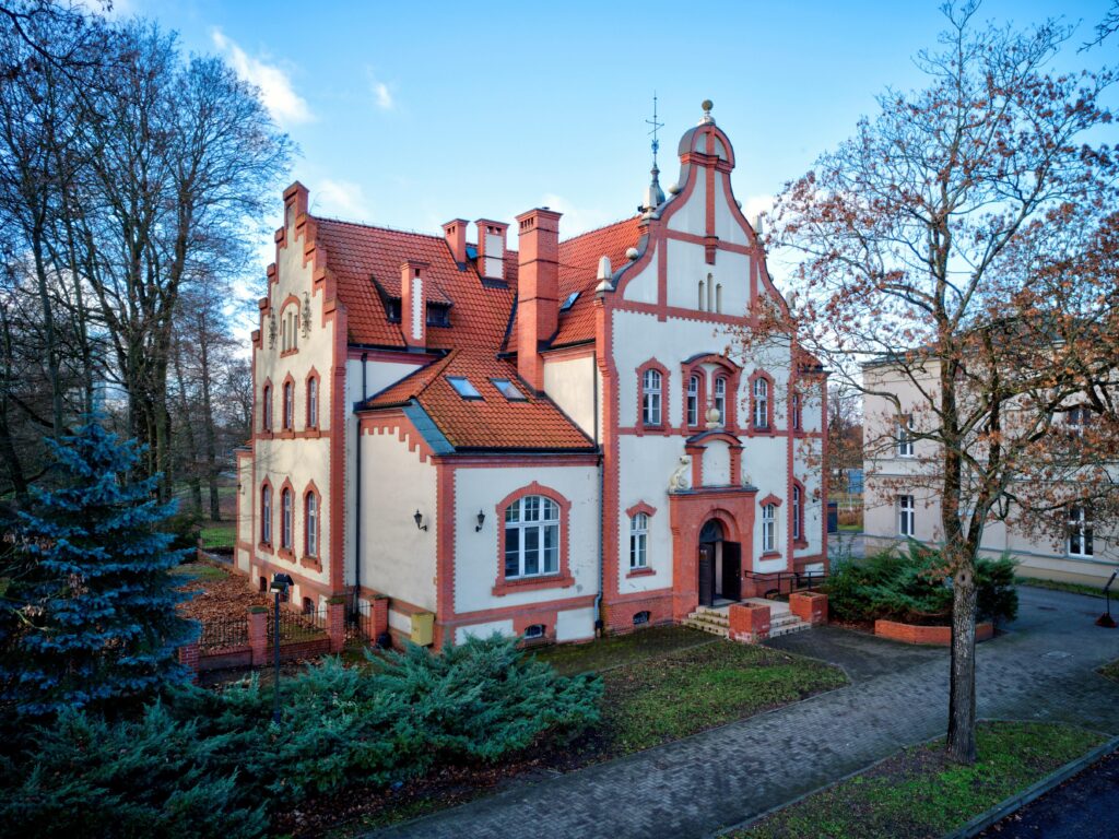 Na sprzedaż nieruchomość komercyjna w centrum Piły - zdjęcie 1