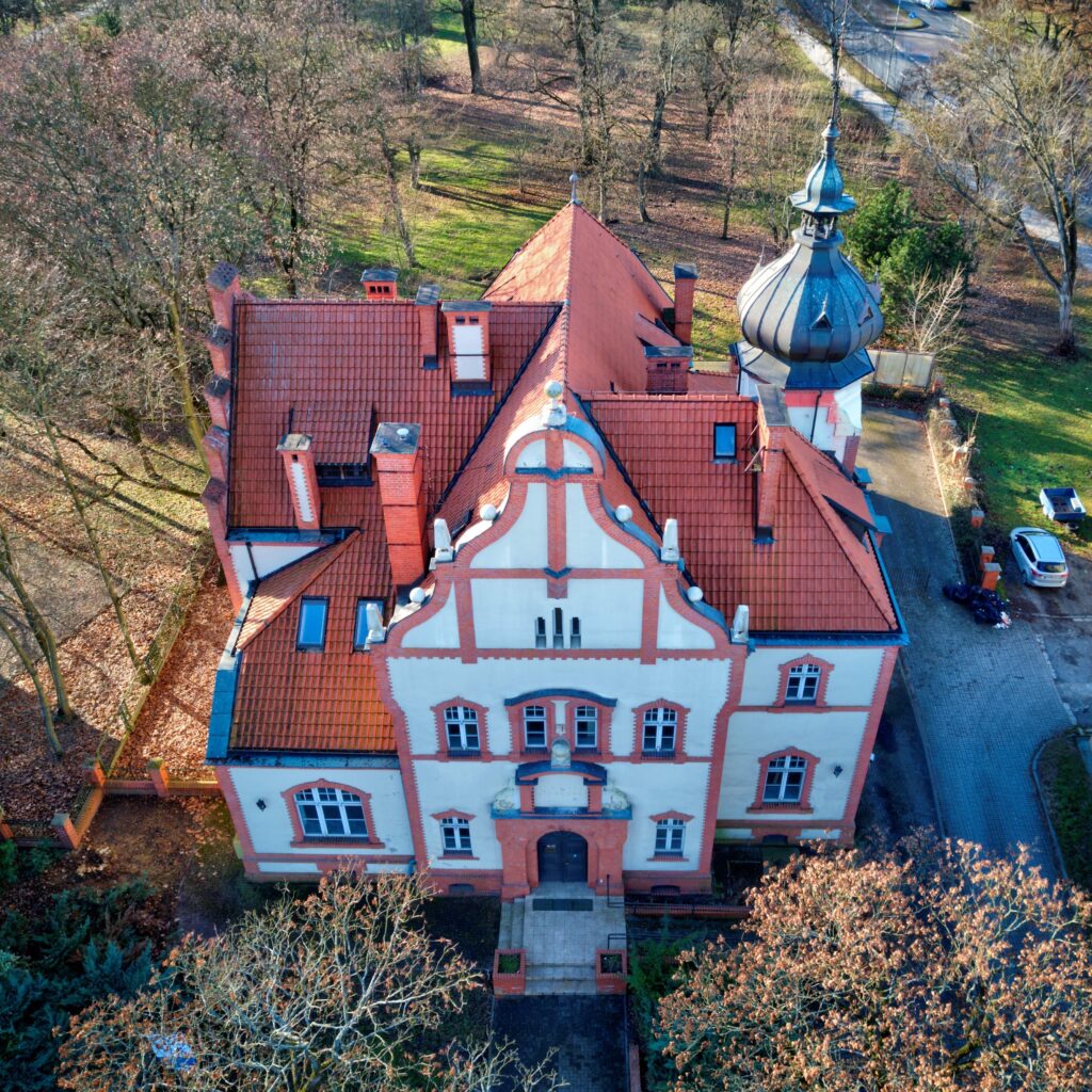 Na sprzedaż nieruchomość komercyjna w centrum Piły - zdjęcie 4